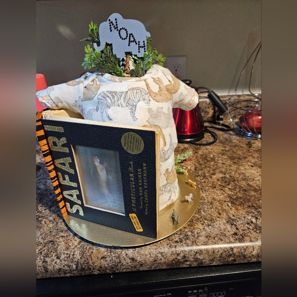 Diaper cakes - Picture 1 of 2